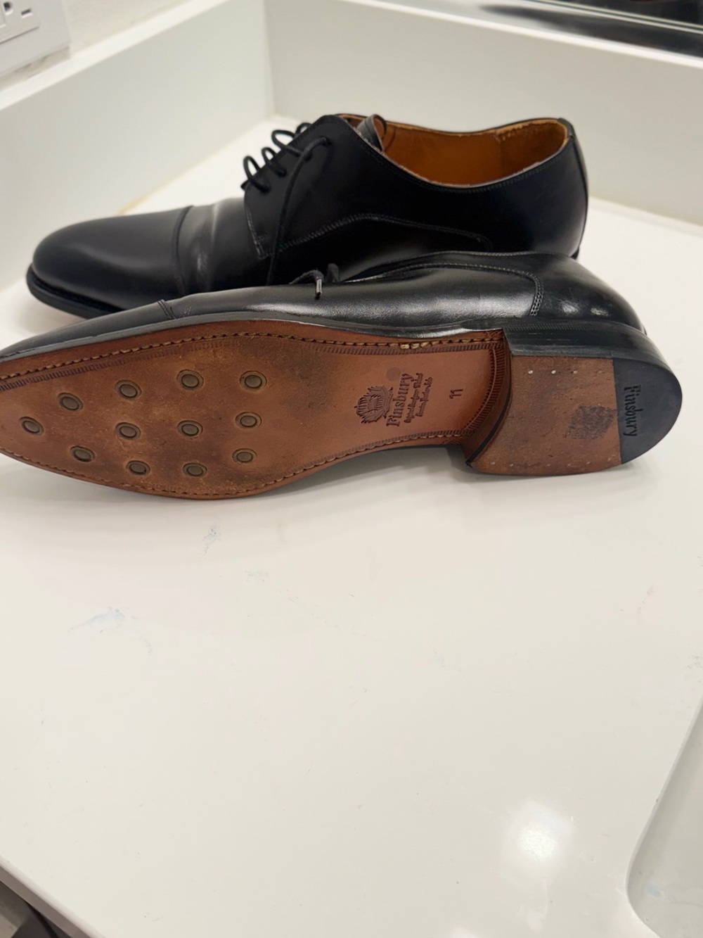Finsbury Italy shoe Classic Black Leather Cap-Toe Derby Shoes - Men's - Picture 7 of 13